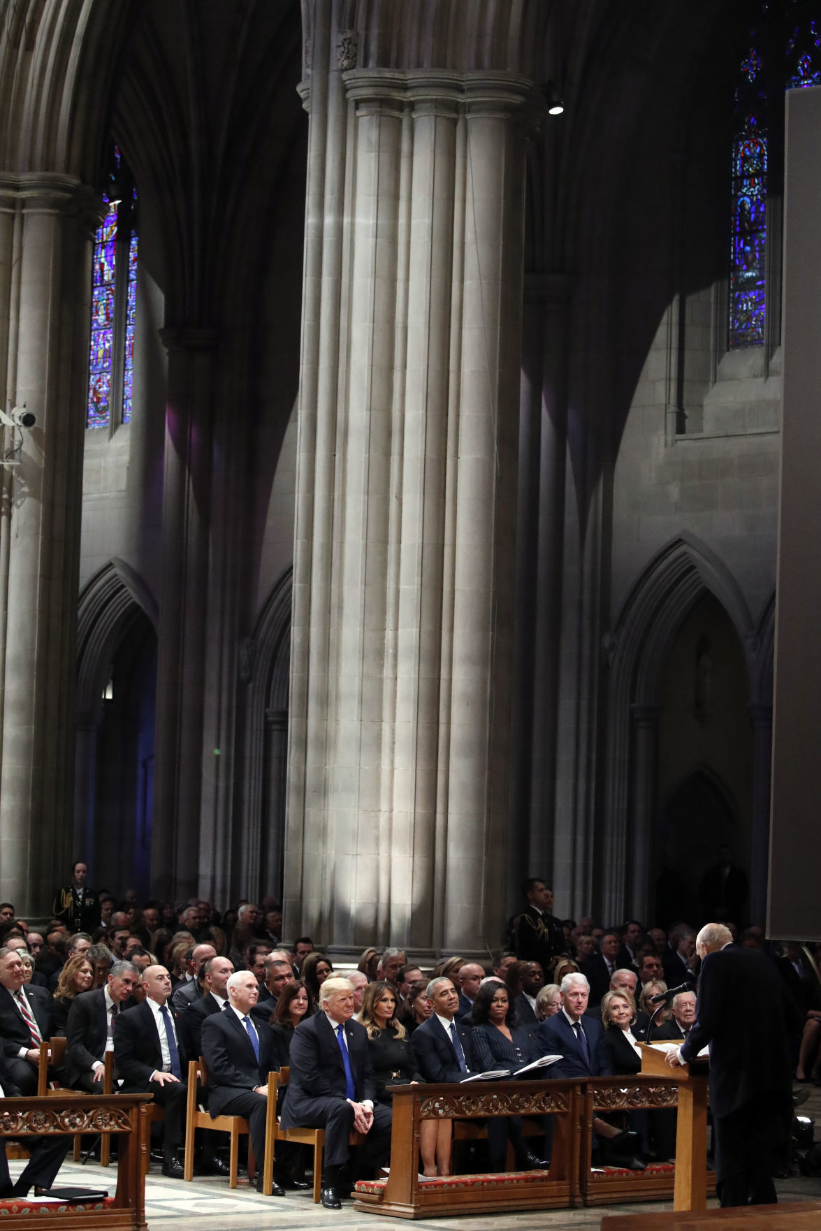 Sen. Simpson eulogizes President Bush